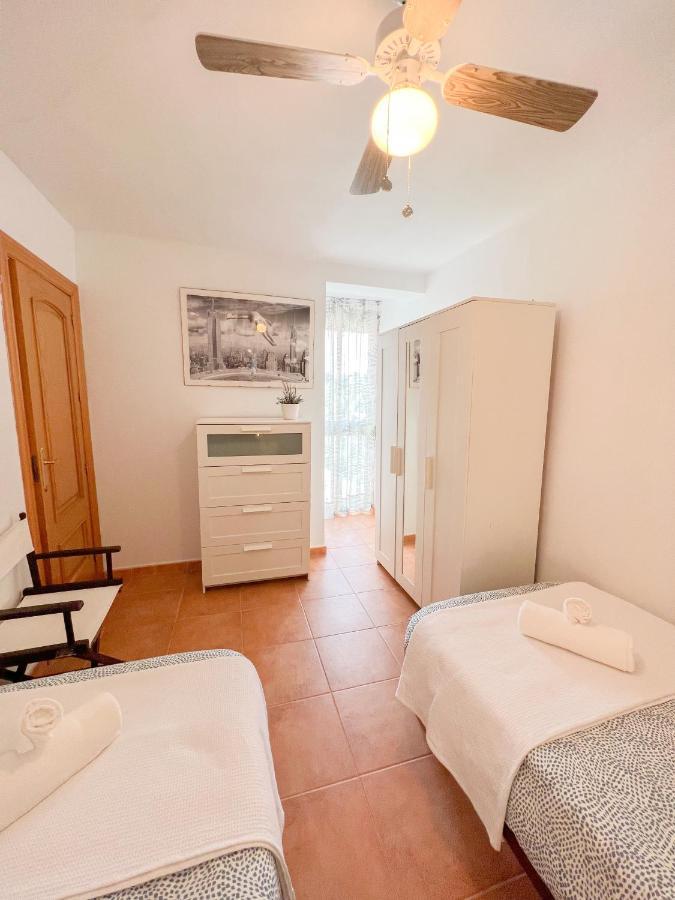 Spacious Apartment In The Center Of Torremolinos Exteriör bild