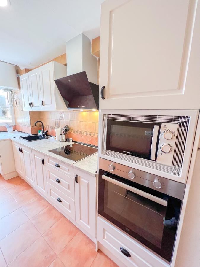 Spacious Apartment In The Center Of Torremolinos Exteriör bild