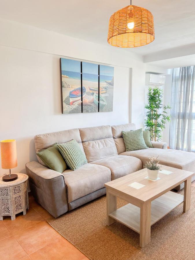 Spacious Apartment In The Center Of Torremolinos Exteriör bild