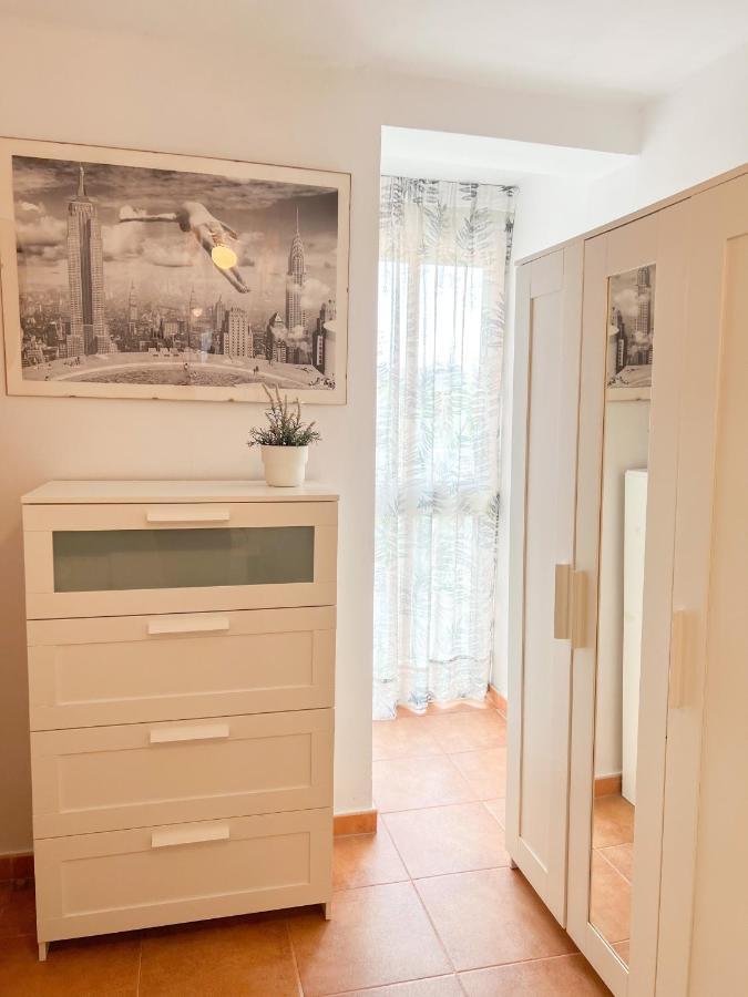 Spacious Apartment In The Center Of Torremolinos Exteriör bild