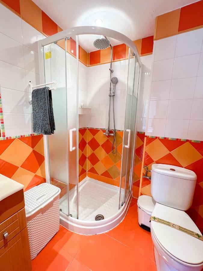 Spacious Apartment In The Center Of Torremolinos Exteriör bild